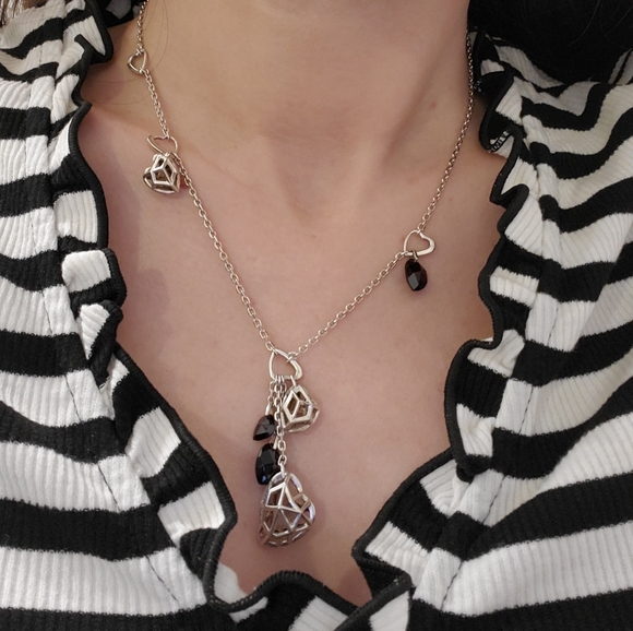 Links of London Garnet Flutter & Heart Necklace - Picture 1 of 14